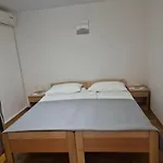 아파트 Znjan *