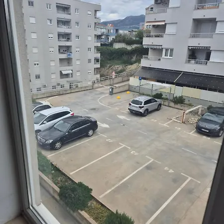 Znjan * Split