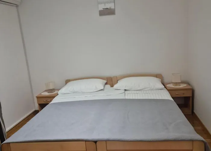 Apartman Znjan *
