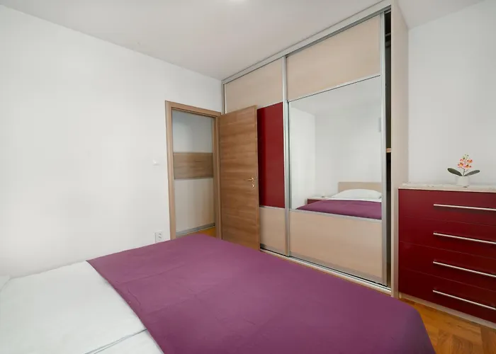 Znjan Apartman *