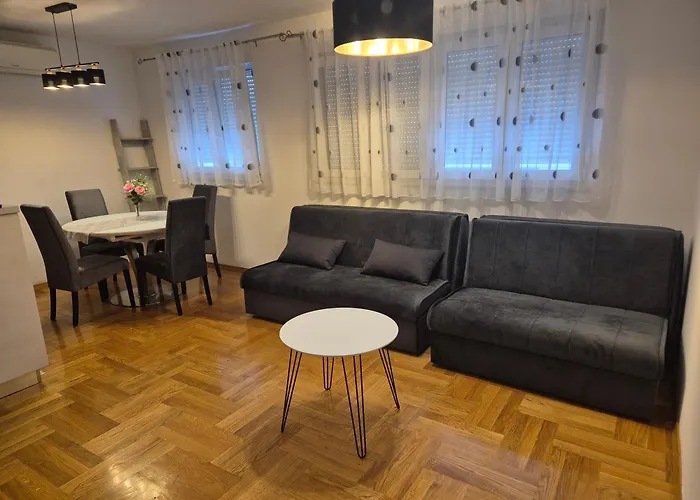 Znjan Apartman *